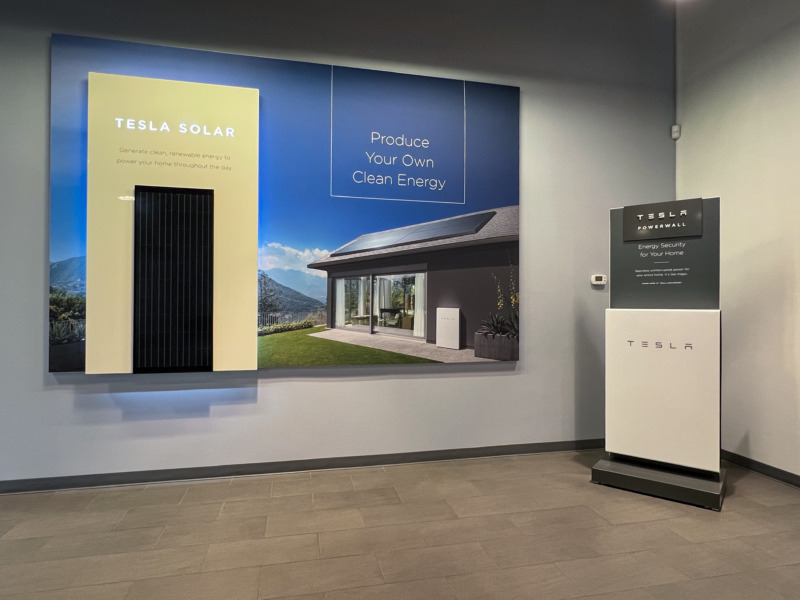 Display of Tesla Powerwall on a Tesla dealership