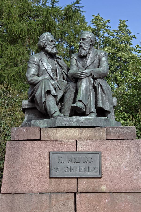 Statue of Karl Marx